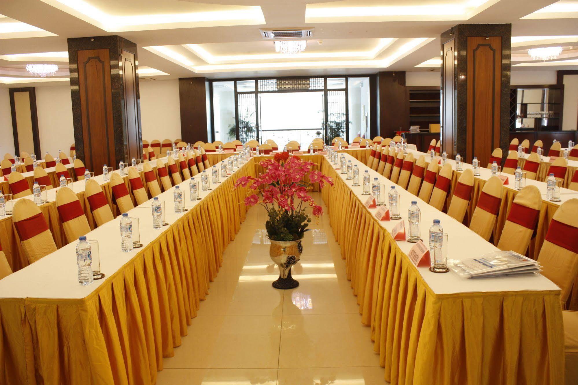 Muong Thanh Quy Nhon Hotel Екстериор снимка